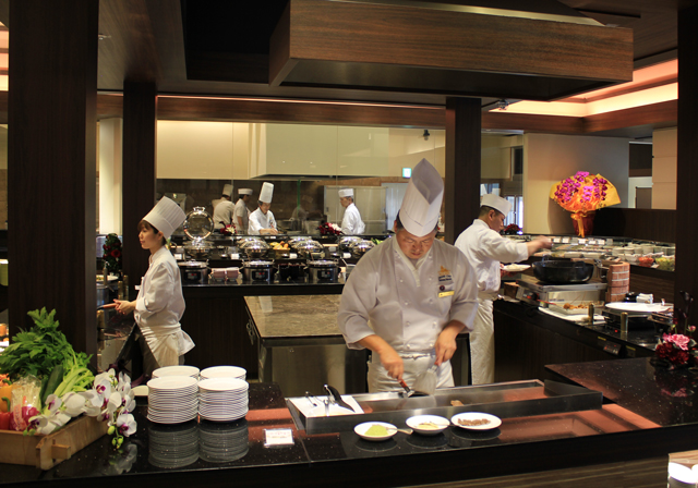THE DINING 暖琉満菜
