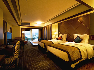 Okinawa Spa Resort EXES