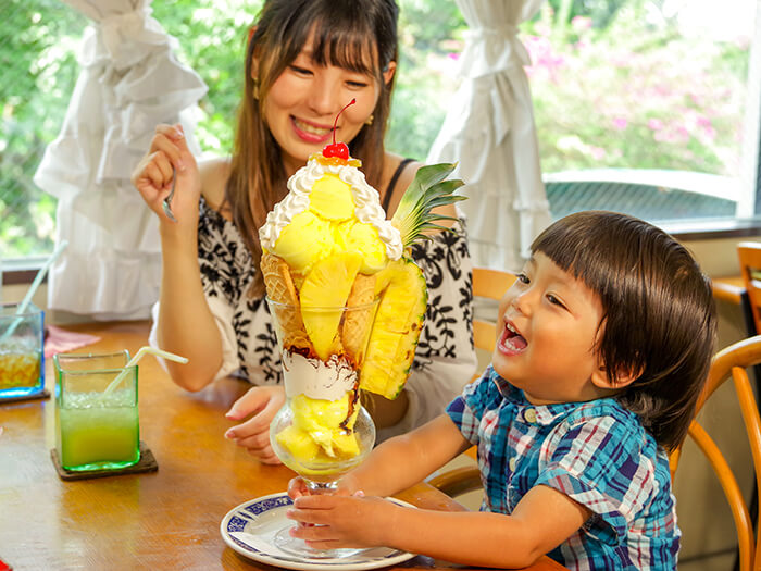 Big parfait: a 37cm-tall parfait with pineapple everything. Definitely photo-worthy!