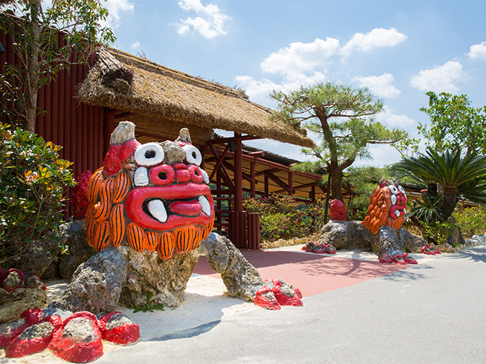 The giant shisa are popular with kids.
