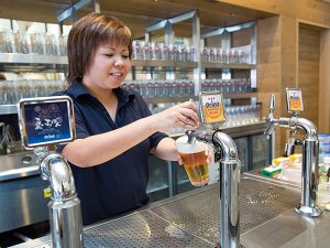 【オリオンビアホール】沖縄名産オリオンビールが楽しめる本格的ビアホール
