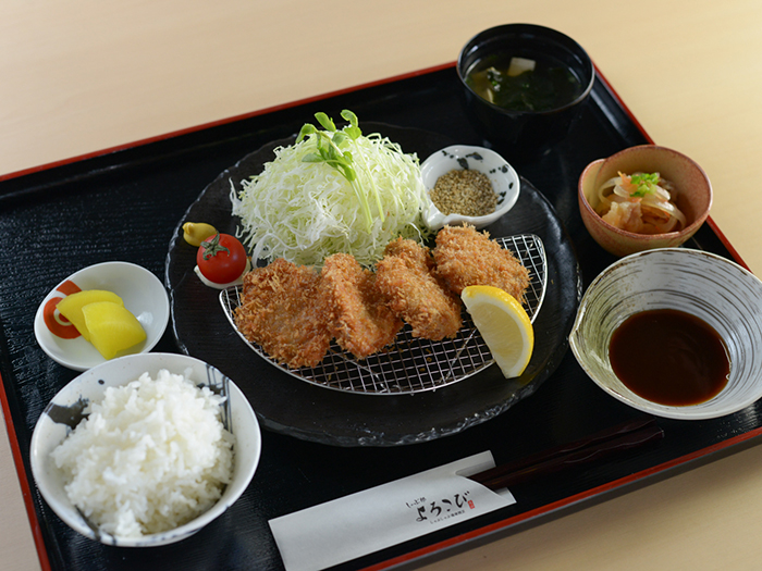 Agu pork fillet tonkatsu (fried pork loin cutlet) set menu
