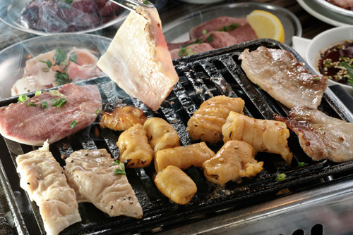GANAHA YAKINIKUTEN Pork Offal Grill
