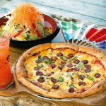 “Pizza” and “Vegetable Salad” still taste the same ever since the café opened.