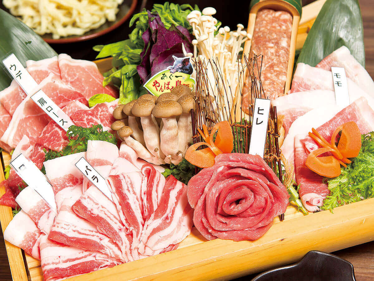 Let’s eat up popular brand pork “Agu”!