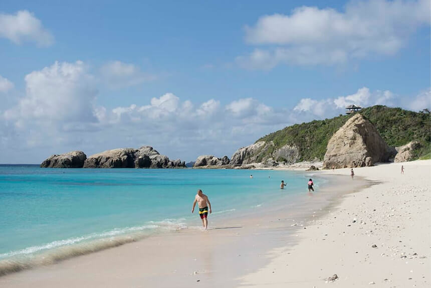 Aharen Beach