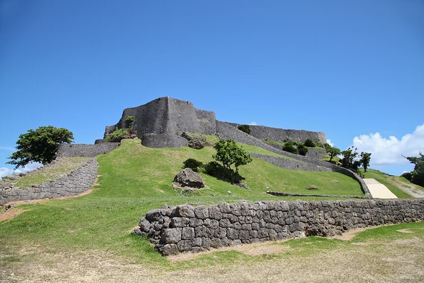 Katsurengusuku Castle