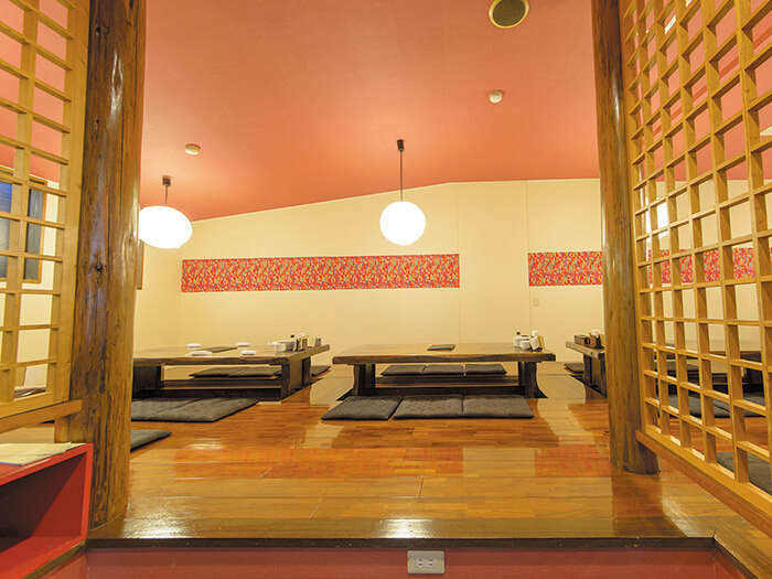 Japanese-style tables are popular among families with kids. The legroom is accommodating for older customers, too.