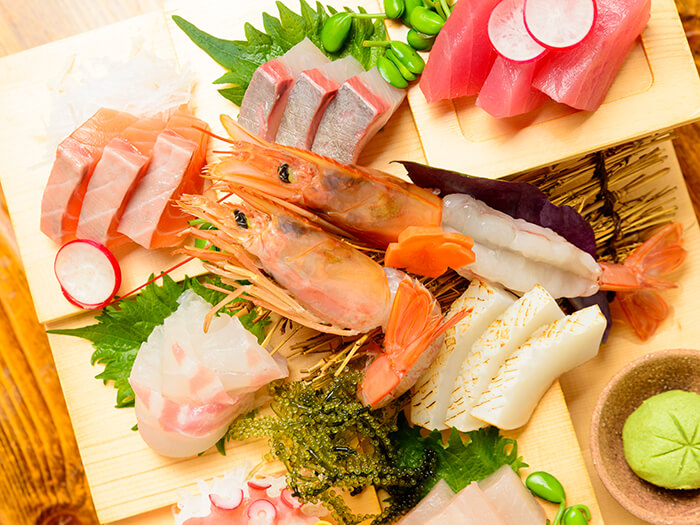 有8種新鮮的握壽司生魚片等您品嚐。