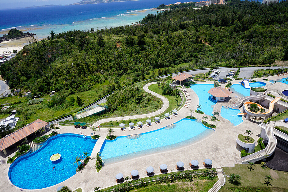 オリエンタルホテル 沖縄リゾート＆スパのプール