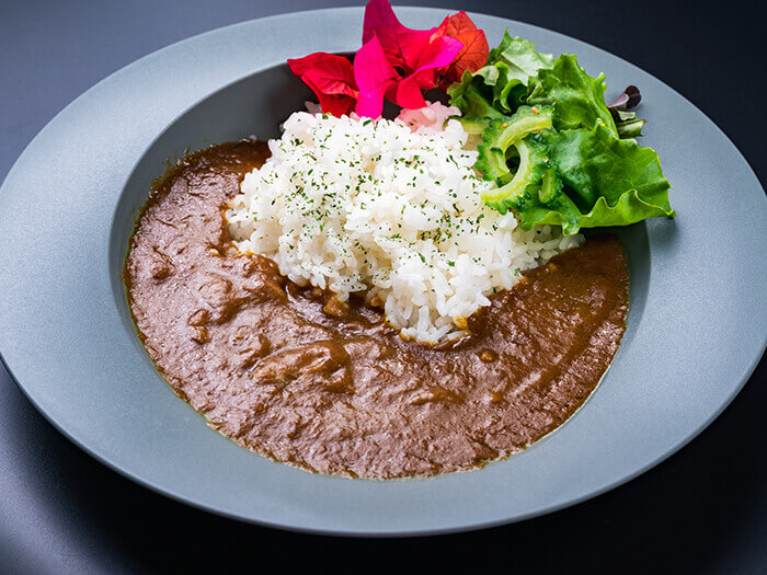 コトコト煮込んだやわらかい石垣牛の甘みが感じられる「石垣牛カレー」