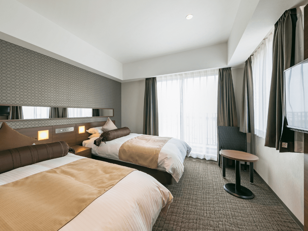 南の美ら花ホテルミヤヒラ_美崎館ハイフロアオーシャンビューツインルーム