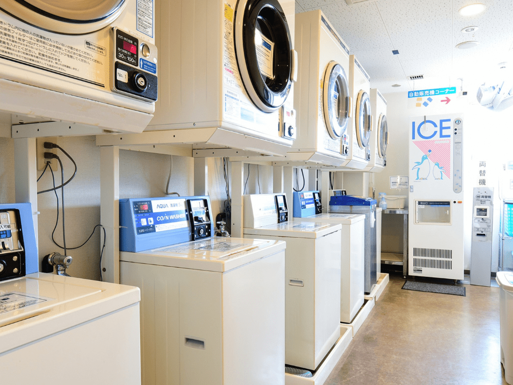 ベッセルホテル石垣島_館内設備（コインランドリー）