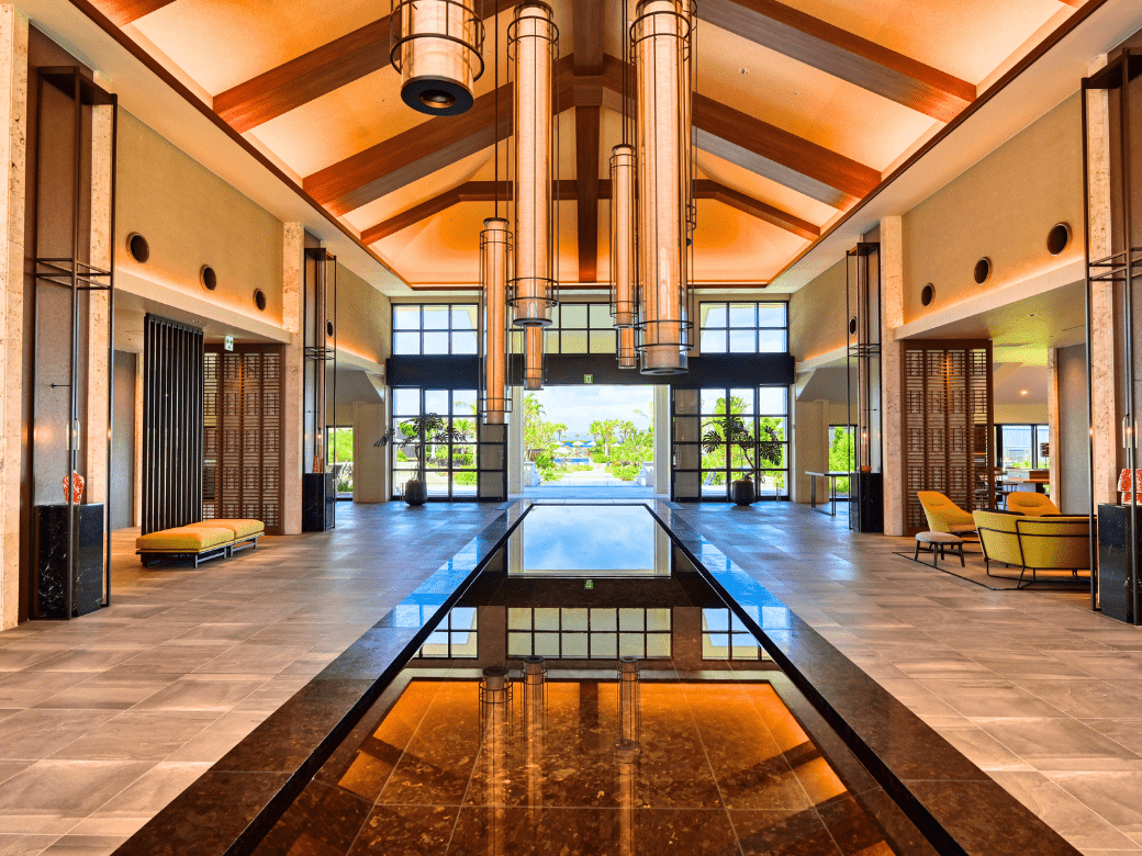 フサキビーチリゾート_ロビー