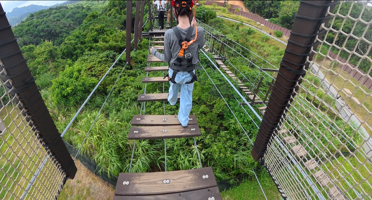 スカイエンドトレッキング_スリル満点