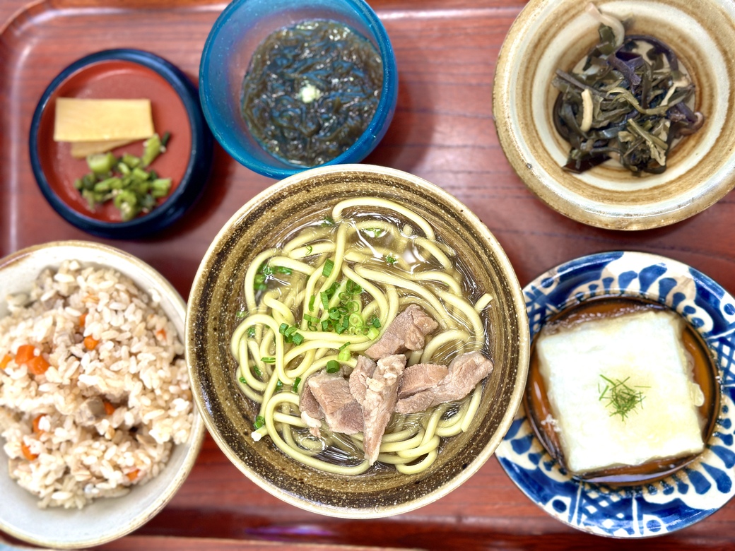 舟蔵の里_沖縄そば定食