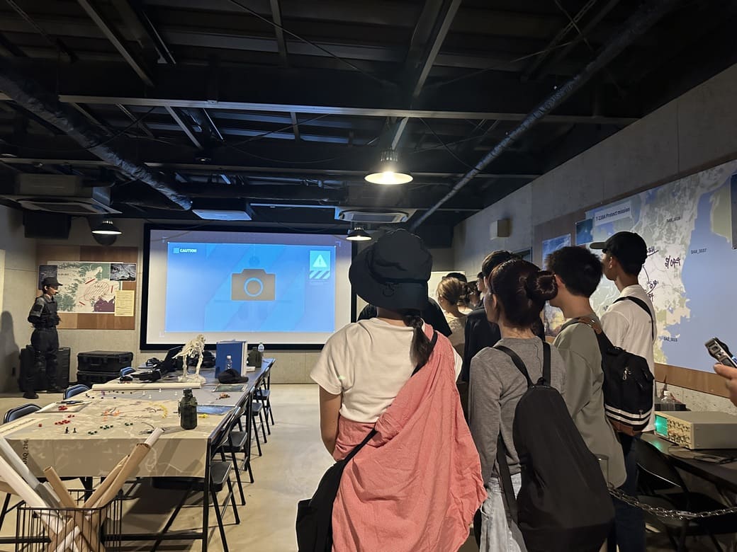 ジャングリア沖縄_ダイナソーサファリ_緊迫の内部