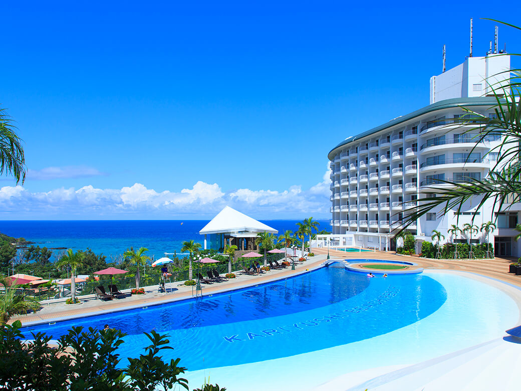 かりゆしビーチリゾートオーシャンスパ_外観