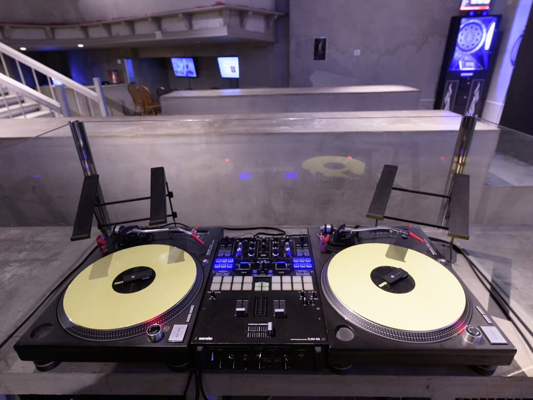 Voyager Stand Okinawa7