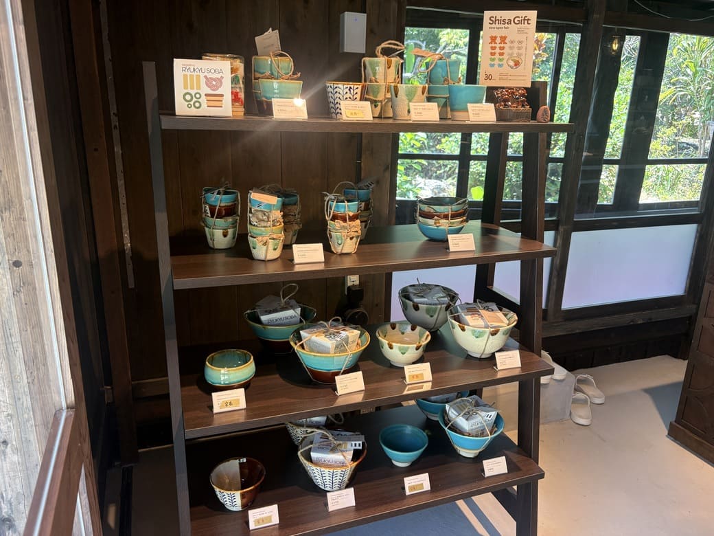 Laboratorio dal mare（ラボラトリオ ダ ル マーレ）物販の棚